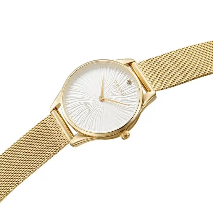 Obaku Smykke Gold Women's Petite Stainless Steel Wrist Watch with Small Case and Link Bracelet, Quartz Movement